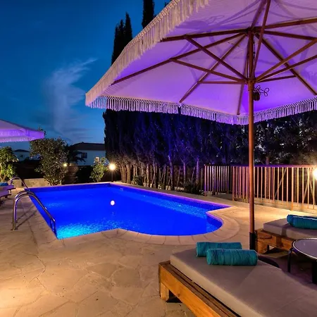 Diamond Luxury Dream House *